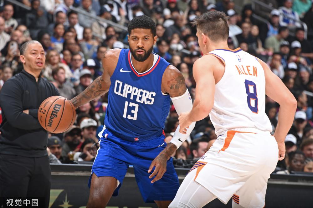 繁的侧翼突 繁的侧翼突